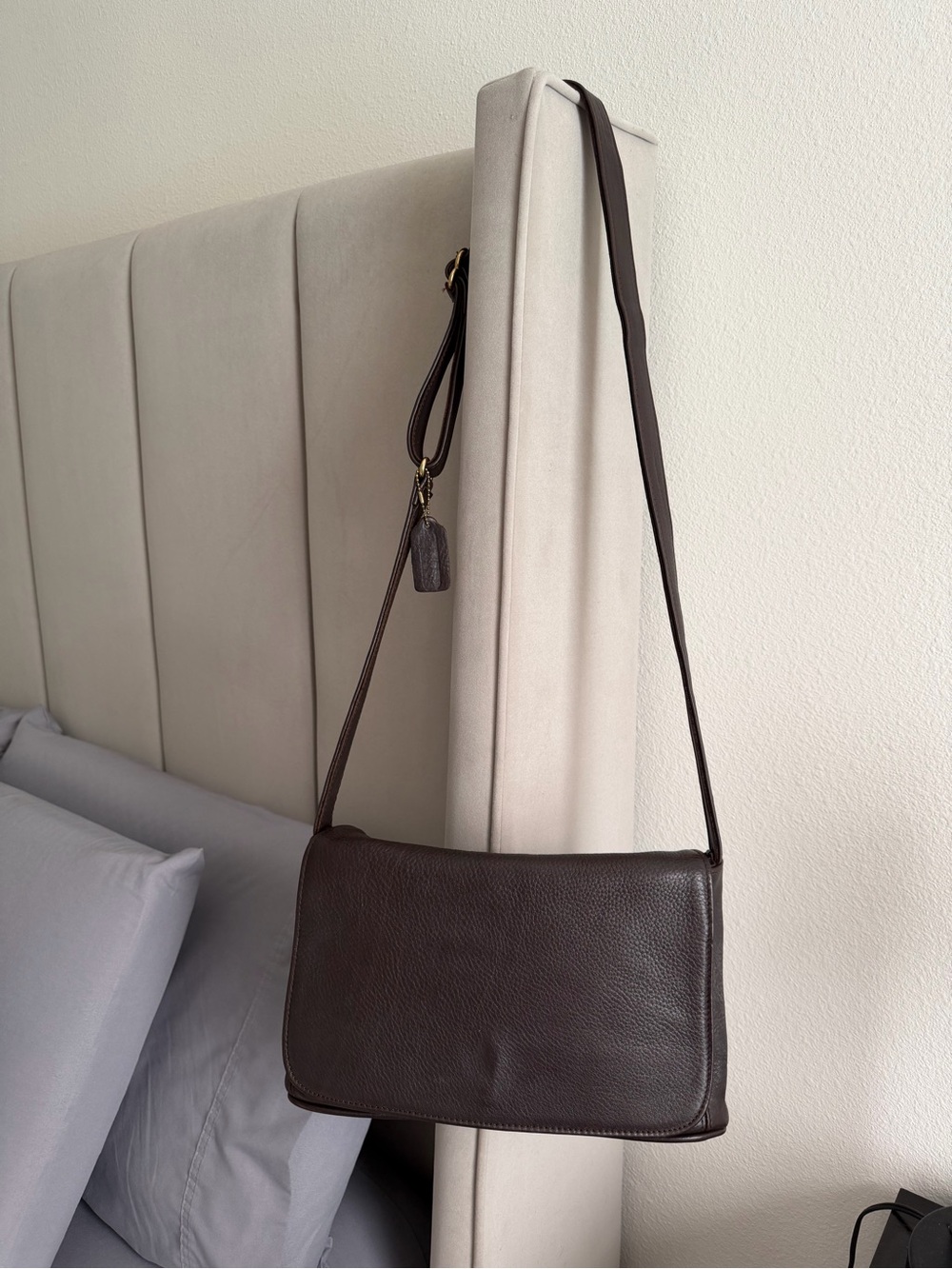 Vintage Coach Brown Leather Messenger Crossbody Shoulder Bag Classic